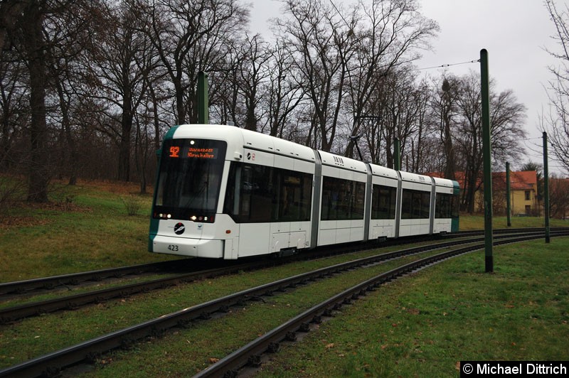 423 als Linie 92 in Höhe der ehem. Endstelle Kapellenberg.