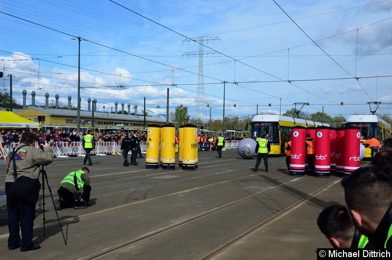 Bild: Der Berlin Tram-Bowling Cup.