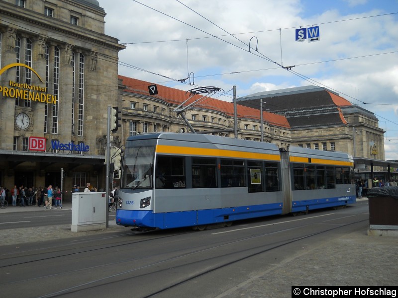 TWm 1325 als Dienstfahrt am Hauptbahnhof.