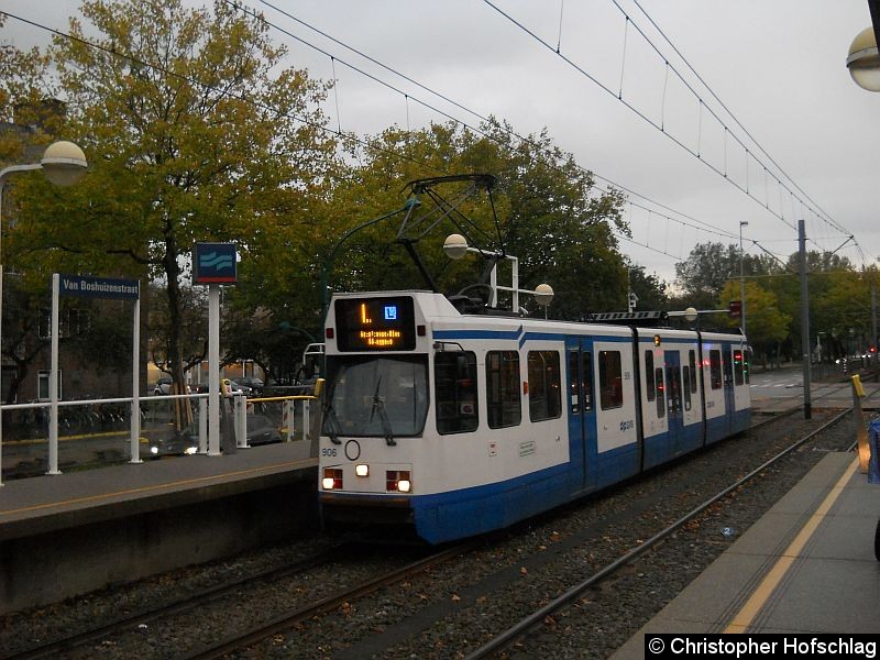 Bild: An der Haltestelle Van Boshuizenstraat
