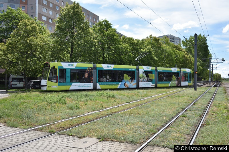 TW 653 als Linie 6 beim Befahren des Gleisdreieck Warschauer Straße in Richtung Rieth. Bild: TW 653 als Linie 6 beim Befahren des Gleisdreieck Warschauer Straße in Richtung Rieth.