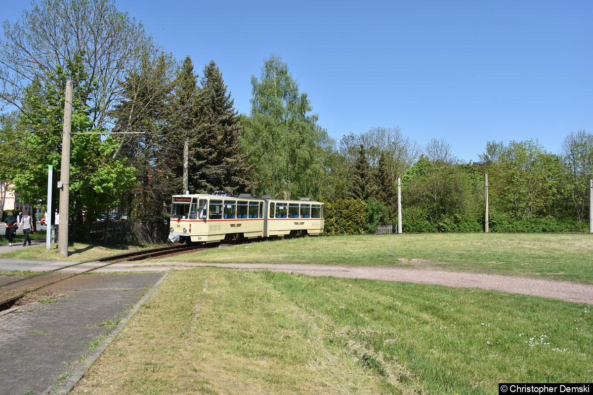 Bild: TW 304 als Linie 2 in der Schleife Ostbahnhof.