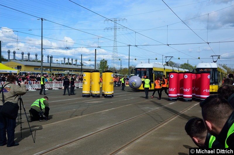 Bild: Der Berlin Tram-Bowling Cup.