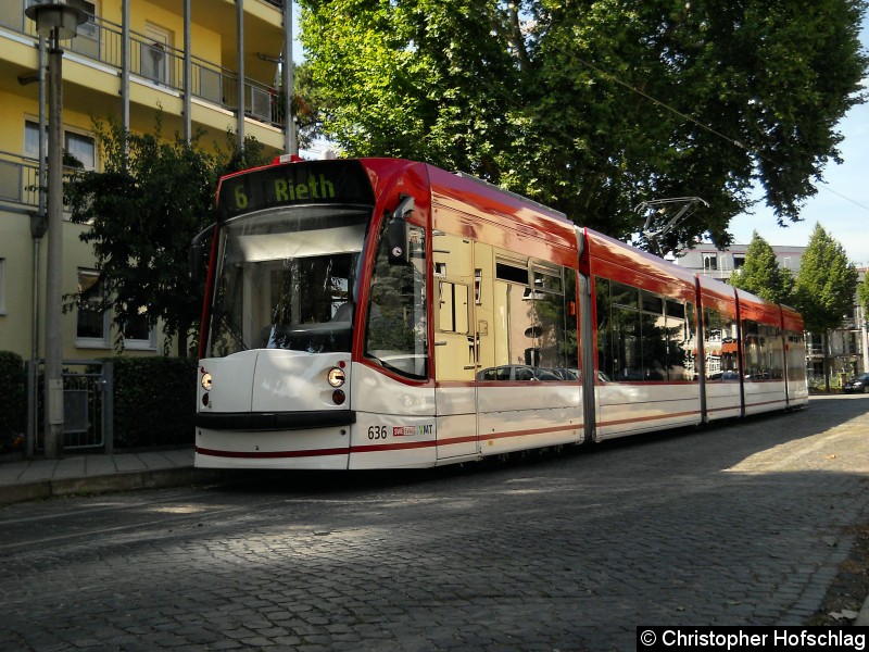 Bild: In der Haltestelle Steigerstraße.