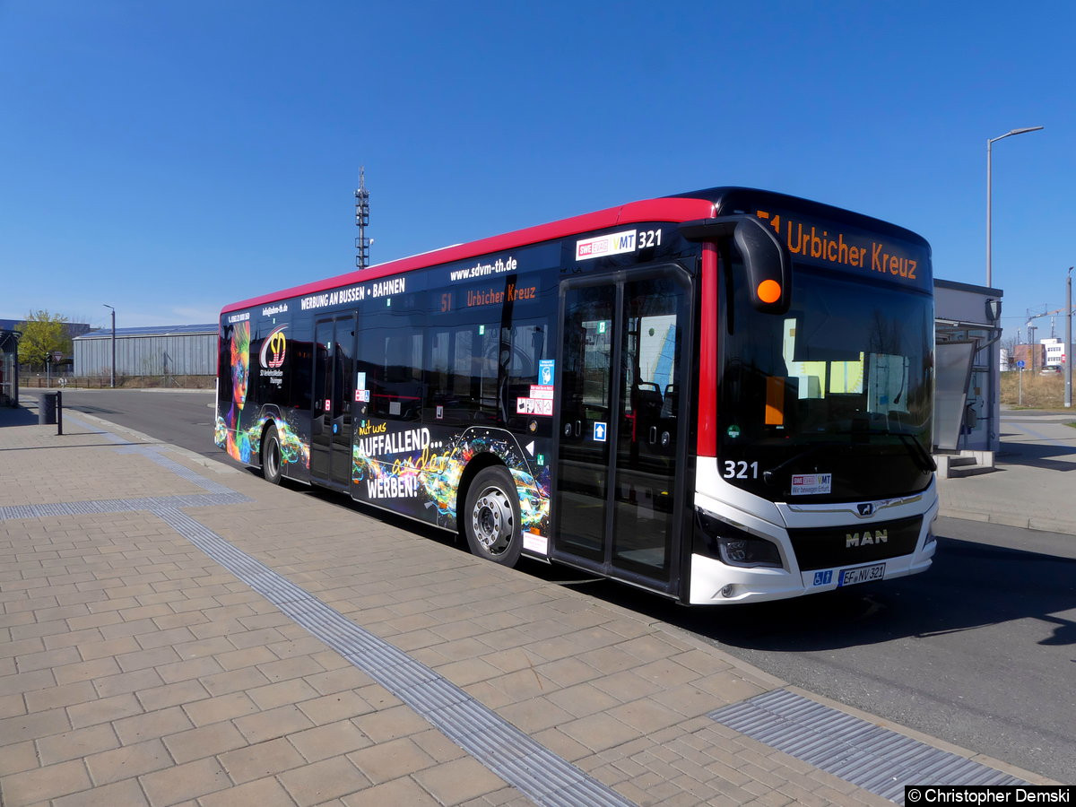 Bild: Wagen 321 als Linie 51 am Urbicher Kreuz