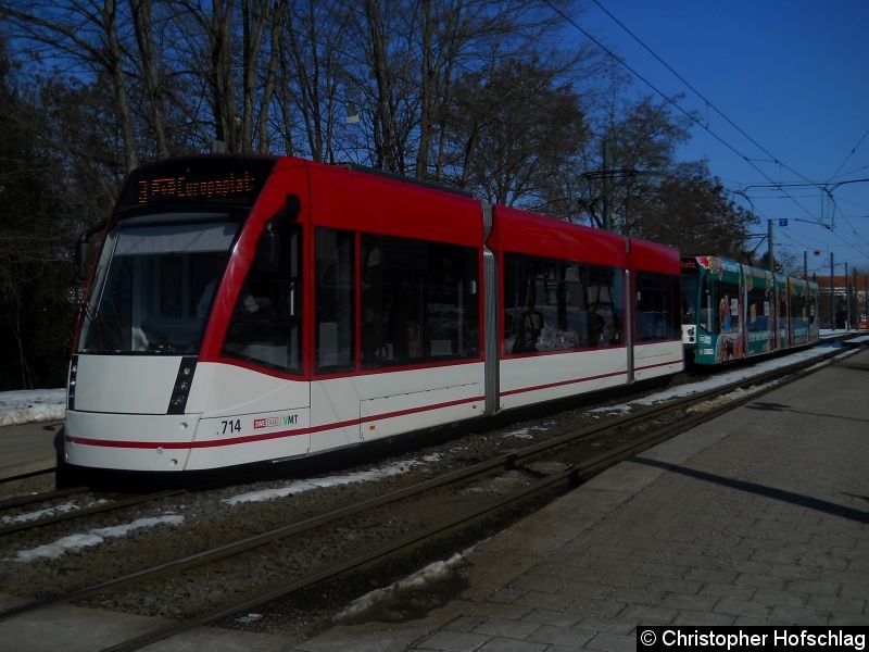 TW 714+635 als Linie 3 in Richtung Europaplatz über Lutherkriche an der Haltestelle Agentur für Arbeit. Bild: TW 714+635 als Linie 3 in Richtung Europaplatz über Lutherkriche an der Haltestelle Agentur für Arbeit.