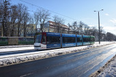 2254505621_t.jpg