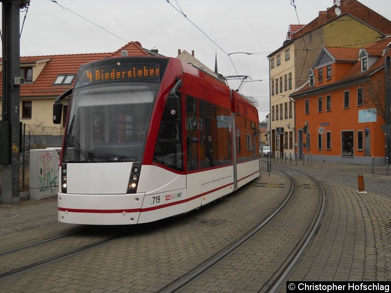 Bild: Am Sparkassenfianzzentrum.