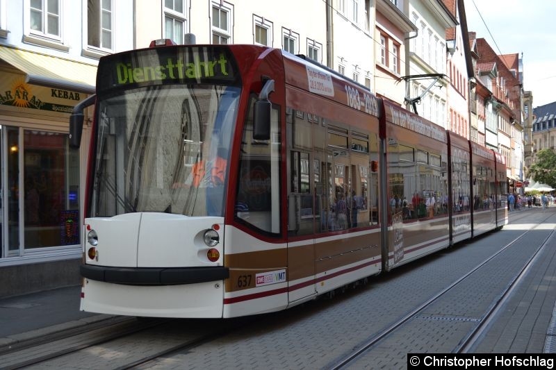 TW 637 in der Marktstraße. Bild: TW 637 in der Marktstraße.