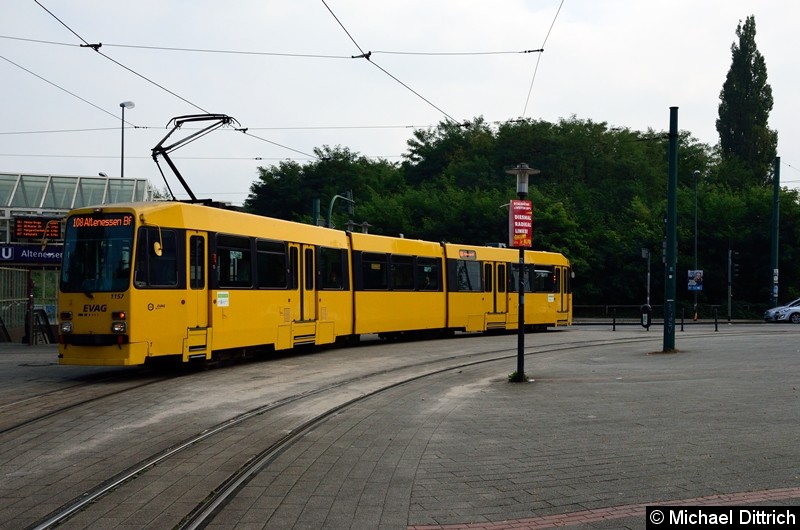 Bild: 1157 erreicht als Linie 108 seine Endstelle Altenessen Bf.
