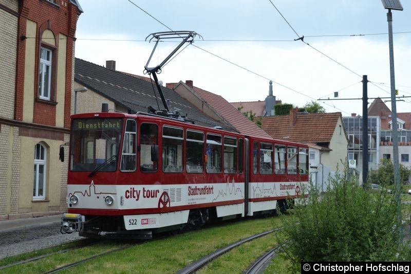 Bild: TW 522 als Dienstfahrt in der Domplatz Schleife.