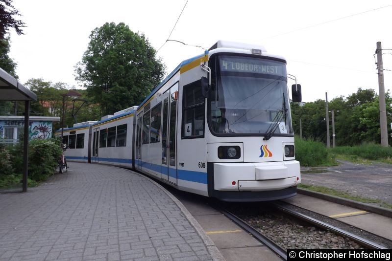 Bild: TW 606 als Linie 4 in Zwätzen.