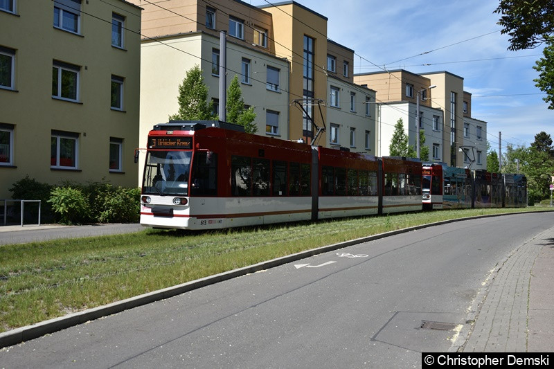 Bild: TW 613+605 als Linie 3 in Bereich Melchendorfer Straße in Richtung Urbicher Kreuz.