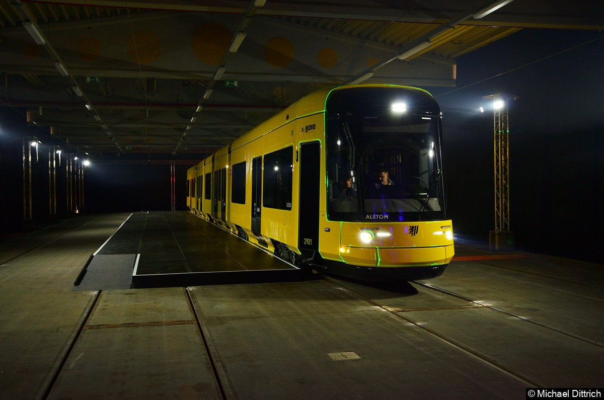 Von ihm werden ingesamt 30 Wagen beschafft. 21 Wagen als Einrichtungsfahrzeuge und 9 Wagen als Zweirichtungsfahrzeuge (Mit Türen auf beiden Seiten). Bild: Von ihm werden ingesamt 30 Wagen beschafft. 21 Wagen als Einrichtungsfahrzeuge und 9 Wagen als Zweirichtungsfahrzeuge (Mit Türen auf beiden Seiten).