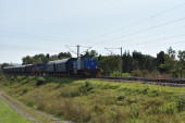 275 584