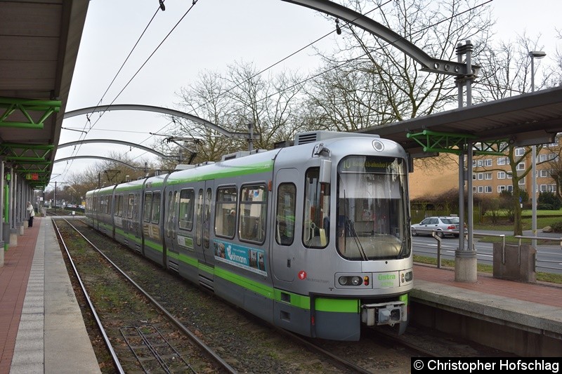 Bild: TW 2539 als Linie 10 in Ahlem.