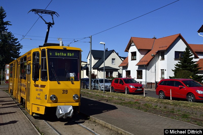 Bild: 319 als Linie 4 in Bad Tabarz.