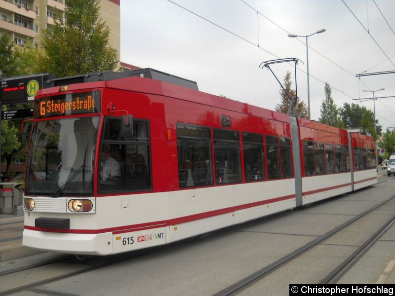 Bild: TW 615 auf der Linie 6 in Rieth.