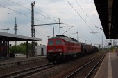 233 525