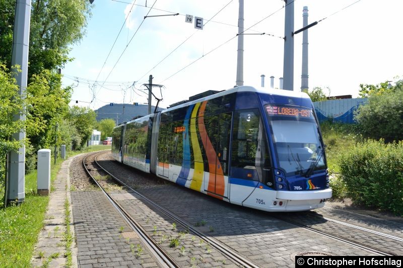 Bild: TW 705 in Bereich Lobedaer Straße.