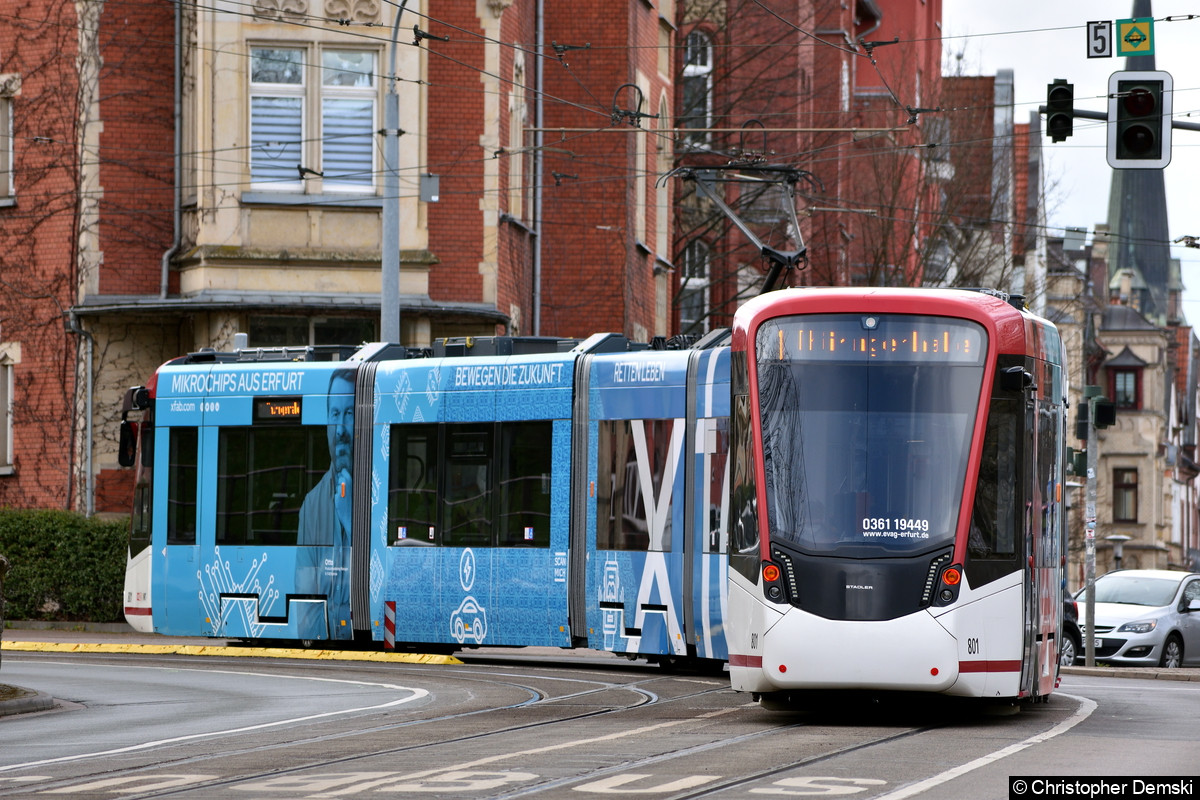 Bild: TW 801 als Linie 1 in Richtung Thüringenhalle im Bereich Schillerstraße.