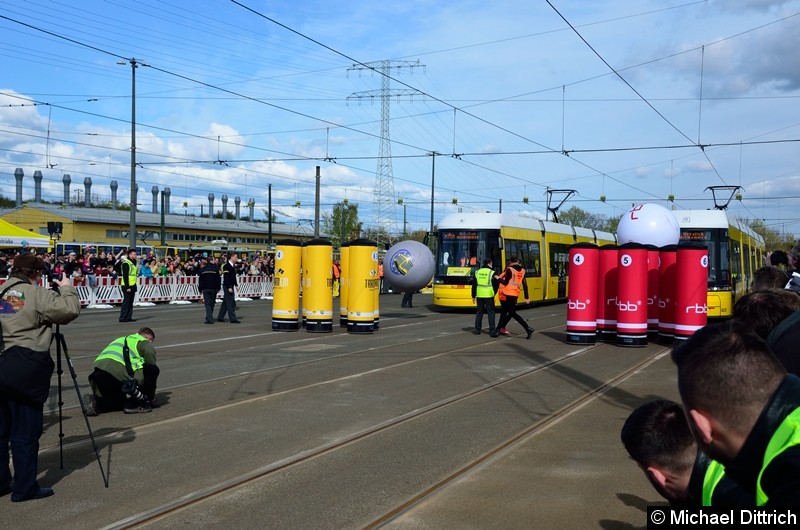 Bild: Der Berlin Tram-Bowling Cup.